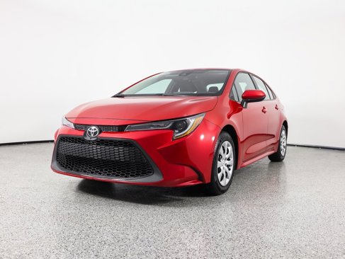 Used 2021 Toyota Corolla LE image 3