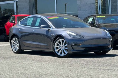 Used 2019 Tesla Model 3 Long Range image 2