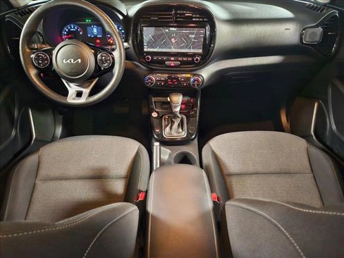 Used 2022 Kia Soul S image 18