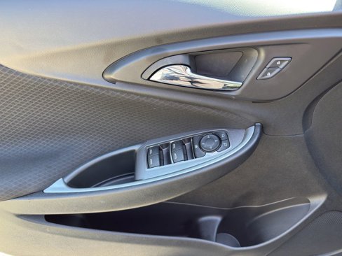 Used 2024 Chevrolet Malibu LT image 16