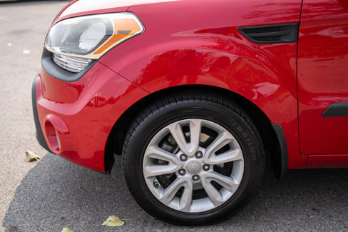 Used 2013 Kia Soul + w/ Audio Pkg image 9