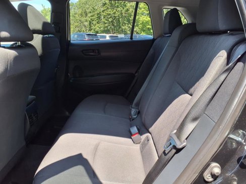 Used 2023 Toyota Corolla Cross LE image 7