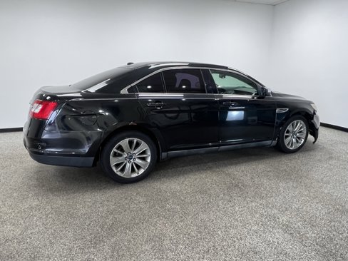 Used 2010 Ford Taurus Limited image 21