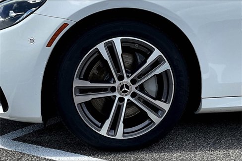 Used 2021 Mercedes-Benz E 350 4MATIC Sedan w/ Premium Package image 34