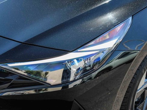 Certified 2023 Hyundai Elantra SEL w/ Convenience Package image 4