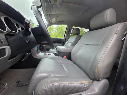 Used 2010 Toyota Tundra Limited image 8