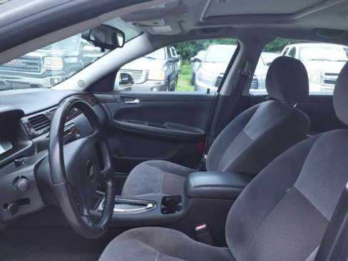 Used 2012 Chevrolet Impala LT w/ LT Sunroof Package image 5