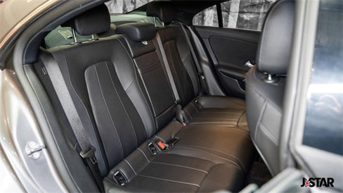 Used 2023 Mercedes-Benz CLA 250 w/ Premium Package image 16