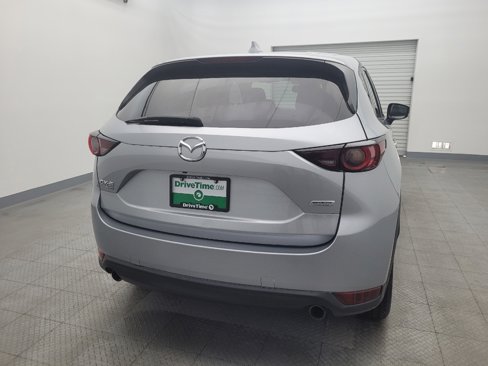 Used 2017 MAZDA CX-5 Touring w/ I-ACTIVSENSE Package image 7