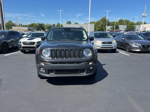 Used 2016 Jeep Renegade Latitude image 14