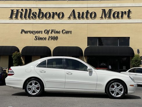 Used 2006 Mercedes-Benz E 350 4MATIC Sedan image 5