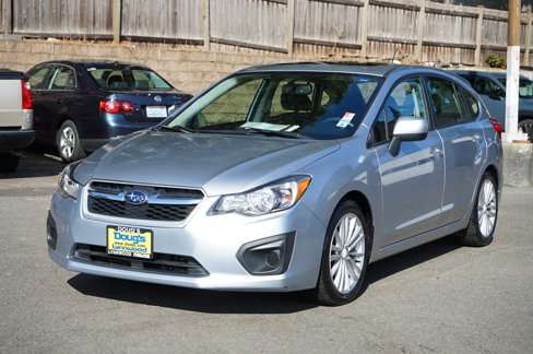 Used 2014 Subaru Impreza 2.0i Premium image 1