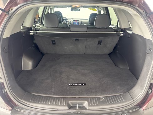 Used 2013 Kia Sorento LX w/ Convenience Pkg image 22