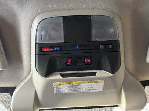 Used 2019 Subaru Crosstrek 2.0i Premium w/ Eyesight System image 98