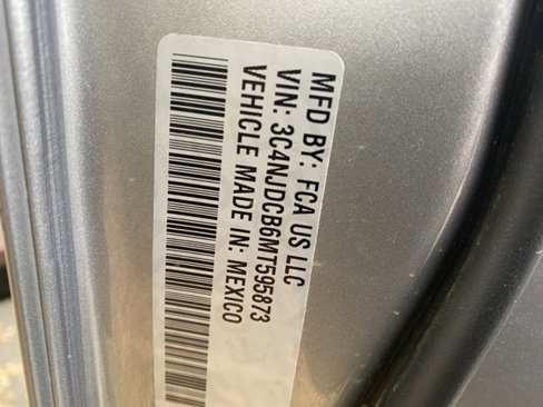 Used 2021 Jeep Compass Limited w/ Sun and Sound Group image 6
