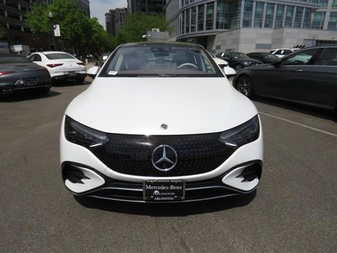 Certified 2023 Mercedes-Benz EQE 350+ 4MATIC Sedan w/ Exclusive Trim Package image 6