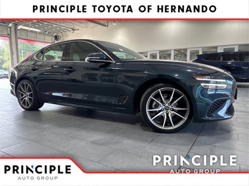 Used 2023 Genesis G70 2.0T image 4