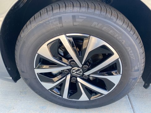 New 2025 Volkswagen Jetta S image 28