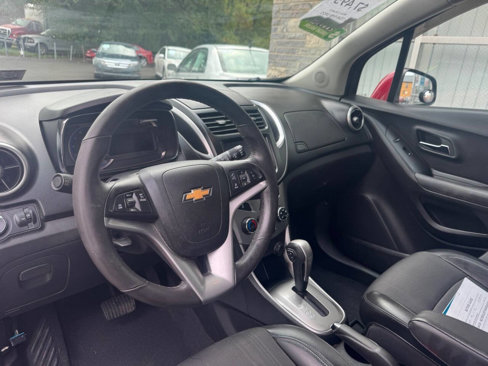 Used 2015 Chevrolet Trax LT w/ LT Plus Package image 12