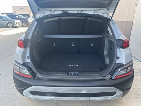 Certified 2022 Hyundai Kona SEL w/ Cargo Package image 10