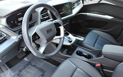 Certified 2023 Audi Q4 e-tron Premium Plus w/ Premium Plus image 18