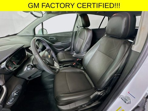 Certified 2022 Chevrolet Trax LT w/ LT Convenience Package image 19