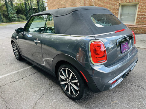Used 2017 MINI Cooper S image 8
