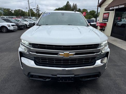 Used 2021 Chevrolet Silverado 1500 LT w/ Bed Protection Package image 8