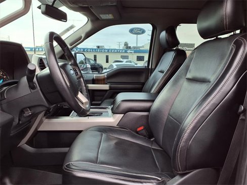 Certified 2017 Ford F150 Lariat w/ Equipment Group 501A Mid image 19