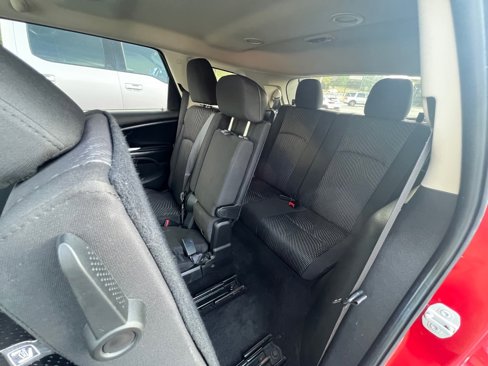 Used 2016 Dodge Journey SXT w/ Comfort/Convenience Group image 13