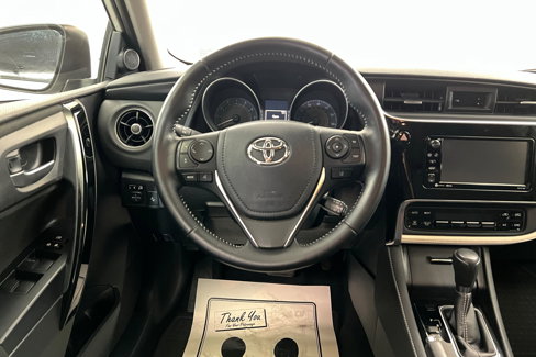 Used 2018 Toyota Corolla iM image 13