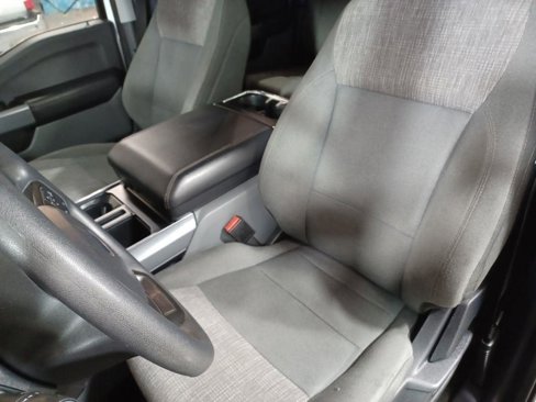 Used 2022 Ford F150 XLT w/ XTR Package image 32
