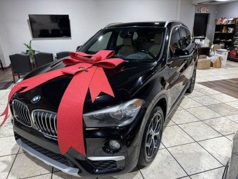 Used 2018 BMW X1 sDrive28i w/ Convenience Package image 2