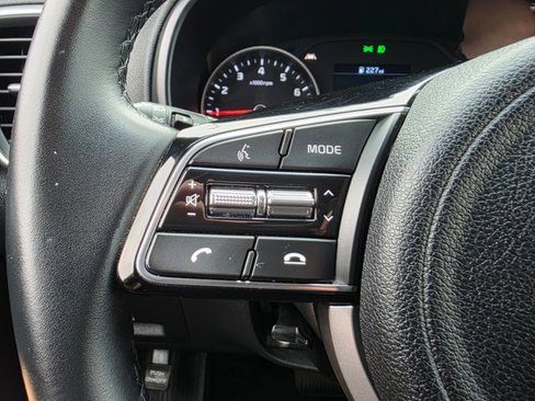 Used 2021 Kia Sportage S image 22