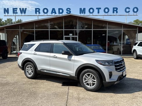 New 2025 Ford Explorer Active image 1