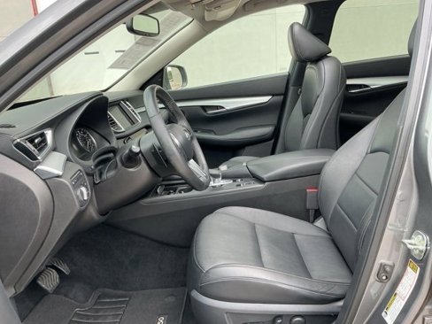 Used 2021 INFINITI QX50 Luxe image 17