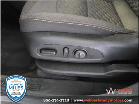 Used 2019 Chevrolet Equinox LT image 12