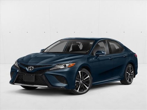 Used 2018 Toyota Camry XSE image 1