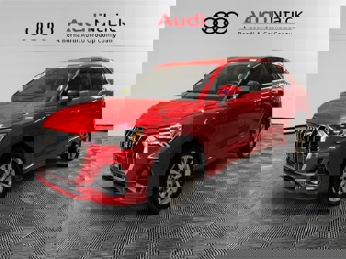Certified 2023 Audi Q3 2.0T Premium Plus w/ Premium Plus Package image 1