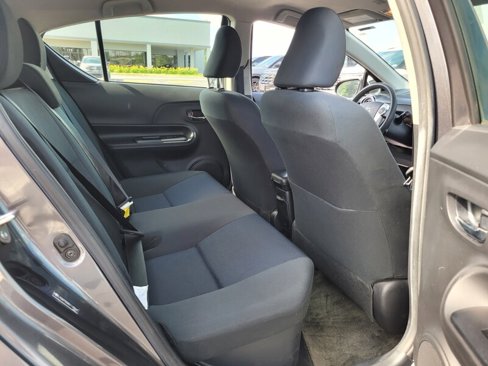 Used 2016 Toyota Prius C Four image 12