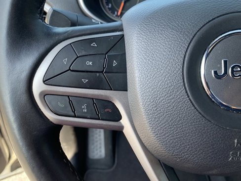 Used 2019 Jeep Cherokee High Altitude image 37