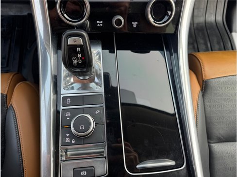 Used 2019 Land Rover Range Rover Sport HSE Dynamic image 20