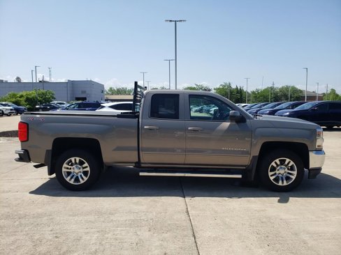 Used 2017 Chevrolet Silverado 1500 LT w/ All Star Edition image 11