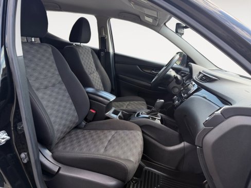 Used 2019 Nissan Rogue Sport SV image 10