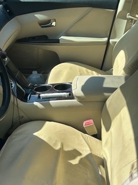 Used 2010 Toyota Venza image 3