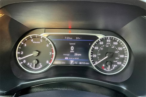 Used 2024 Nissan Sentra SV image 13