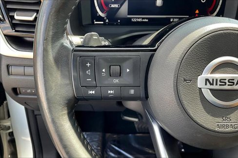 Used 2021 Nissan Rogue Platinum image 10