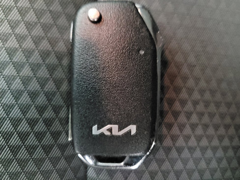 Used 2023 Kia Soul LX w/ LX Technology Package image 32
