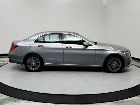 Used 2015 Mercedes-Benz C 300 4MATIC Sedan image 4