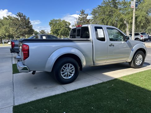 Used 2016 Nissan Frontier SV image 8